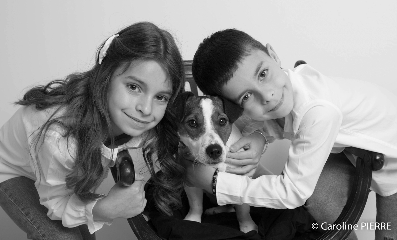 seance-photos-enfants-et-chien-chatelaillon-plage