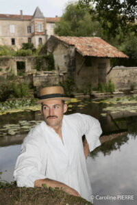 photographe-charente-maritime - CAROLINE PIERRE PHOTOGRAPHE photographe-charente-maritimeShooting Photos Portraits à Jonzac : un souffle rétro en Charente-Maritime, par Caroline Pierre, Photographe - CAROLINE PIERRE PHOTOGRAPHE